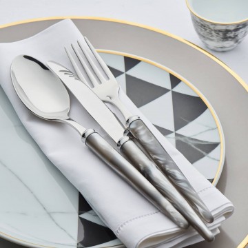 Couteau de table